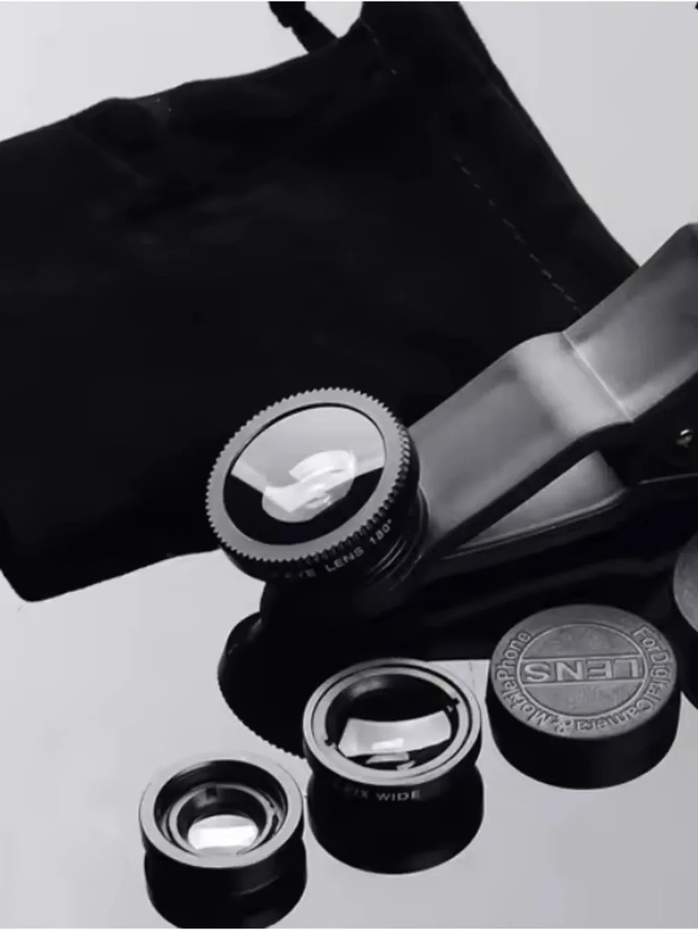 3 in 1 Clip Camera Lens Kit 180° Fish Eye +0.67X Wide Angle + Macro Lens Phone L